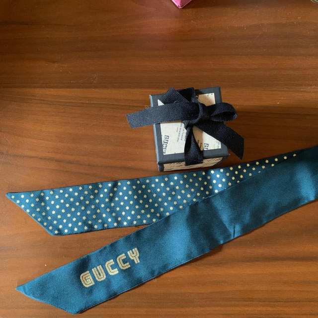 Gucci(グッチ)のGUCCI スカーフ レディースのファッション小物(バンダナ/スカーフ)の商品写真