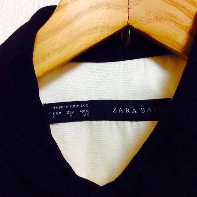 ZARA(ザラ)のZARA シャツ レディースのトップス(シャツ/ブラウス(長袖/七分))の商品写真