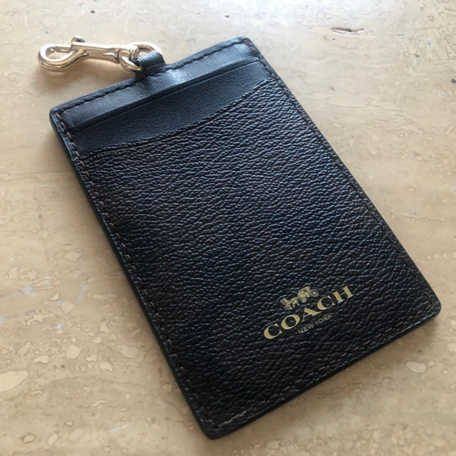 COACH(コーチ)のコーチ パスケース カードケース カードホルダー COACH 未使用に近い レディースのファッション小物(名刺入れ/定期入れ)の商品写真