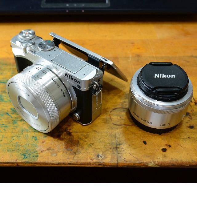 Nikon1 J5 パワーズームレンズキット
