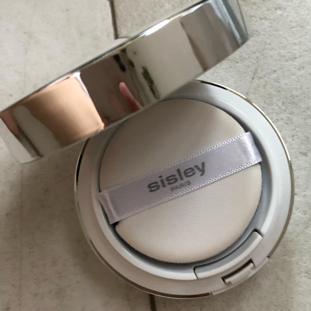 Sisley(シスレー)のシスレー  クッションファンデーション  新品Q コスメ/美容のベースメイク/化粧品(ファンデーション)の商品写真