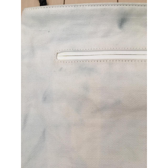 Balenciaga(バレンシアガ)のBALENCIAGA エクスプローラー止水ジップクラッチ メンズのバッグ(セカンドバッグ/クラッチバッグ)の商品写真