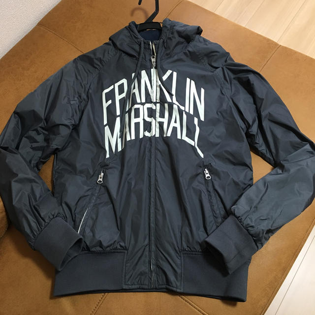 FRANKLIN&MARSHALL(フランクリンアンドマーシャル)のフランクリン リバーシブル メンズのトップス(パーカー)の商品写真