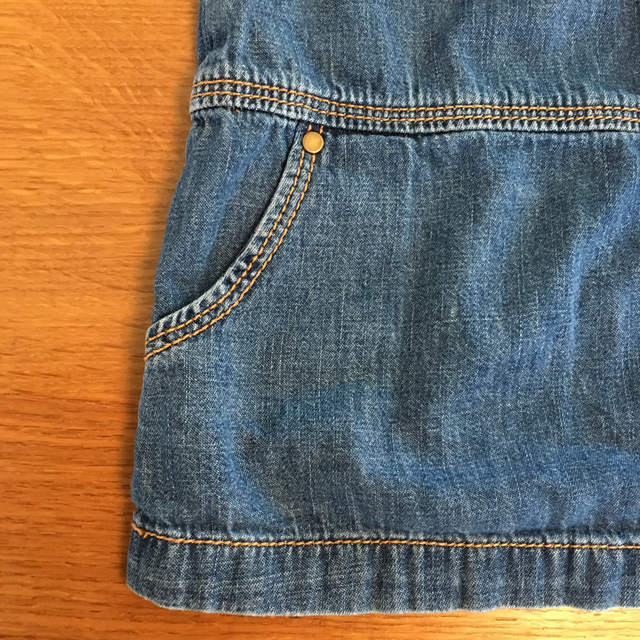 babyGAP(ベビーギャップ)のGAP 2years 95㎝ ワンピース キッズ/ベビー/マタニティのキッズ服女の子用(90cm~)(ワンピース)の商品写真