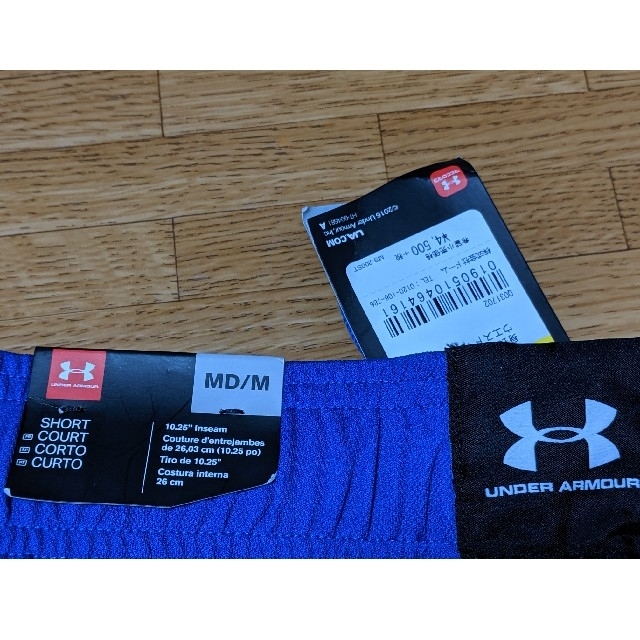 UNDER ARMOUR(アンダーアーマー)の【新品未使用】UNDER ARMOUR　メンズハーフパンツ　Mサイズ メンズのパンツ(ショートパンツ)の商品写真