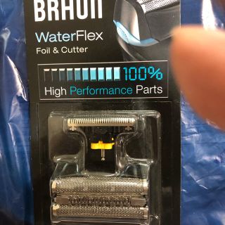 ブラウン(BRAUN)のブラウンシェーバー網刃・内刃コンビパック  F/C51B  新品未開封(メンズシェーバー)