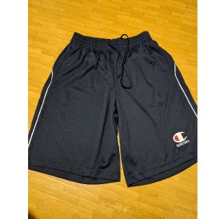 チャンピオン(Champion)の【値下げします】champion　バスケットハーフパンツ　メンズXLサイズ(ショートパンツ)