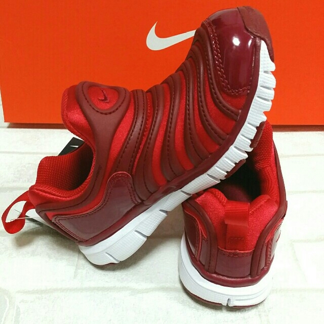 Nike Nike 19センチ キッズスニーカー 運動靴 ダイナモフリー 大人気 入学の通販 By Haru86 S Shop ナイキならラクマ Nike Nike 19センチ キッズスニーカー 運動靴 ダイナモフリー 大人気 入学の通販 By Haru86 S Shop ナイキならラクマ