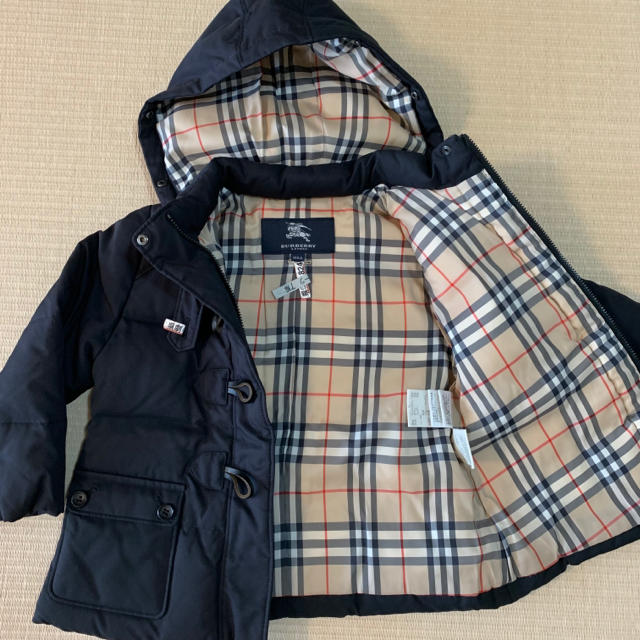 BURBERRY(バーバリー)のバーバリー ダウンコート ダッフル キッズ/ベビー/マタニティのキッズ服男の子用(90cm~)(コート)の商品写真