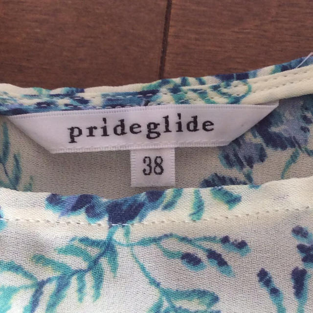 prideglide(プライドグライド)のプライドグライドのトップス レディースのトップス(シャツ/ブラウス(半袖/袖なし))の商品写真