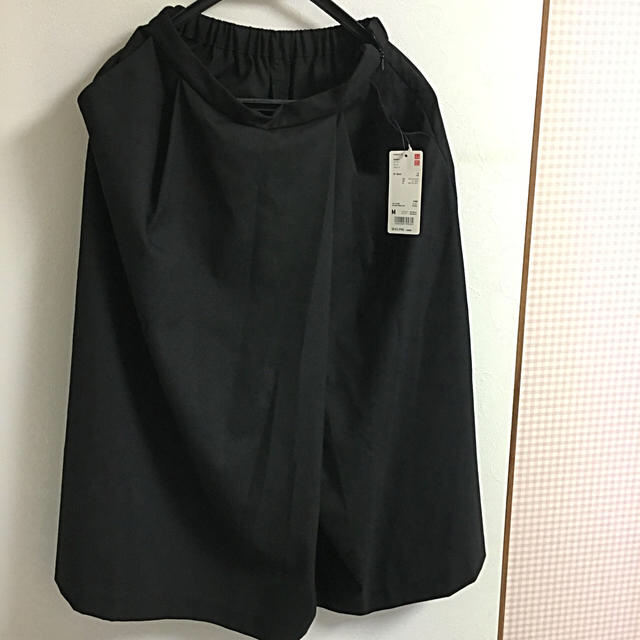 UNIQLO(ユニクロ)の【新品 未使用】ユニクロ イージータックスカンツ  ブラック レディースのパンツ(カジュアルパンツ)の商品写真