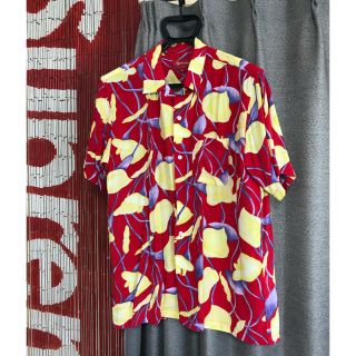 シュプリーム(Supreme)の夏本番、Supreme Lily Rayon Shirt シュプリーム 美品(シャツ)