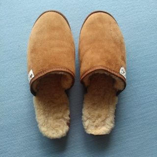 アグ(UGG)のぱるる様専用　UGG スリッパ(その他)