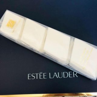 エスティローダー(Estee Lauder)の新品未開封✴︎エスティローダー スーパープロフェッショナル スポンジ 4個入り (その他)