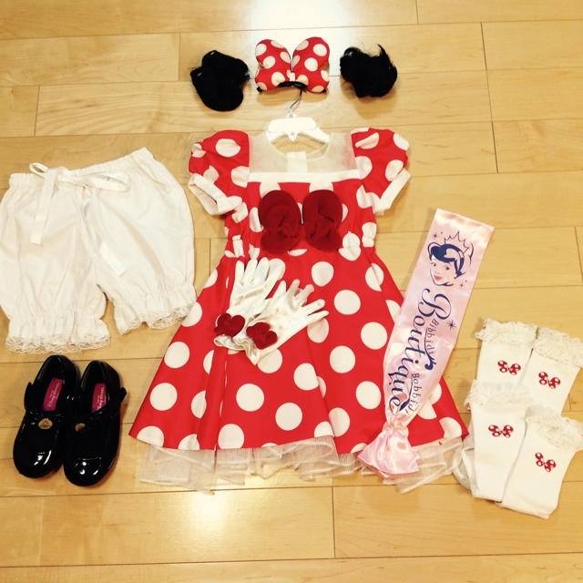 Disney(ディズニー)の☆ミニーちゃん ドレス8点セット☆ キッズ/ベビー/マタニティのキッズ服女の子用(90cm~)(ドレス/フォーマル)の商品写真