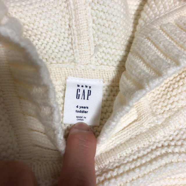 babyGAP(ベビーギャップ)のベビーギャップ　ポンチョ　ニット キッズ/ベビー/マタニティのキッズ服女の子用(90cm~)(ニット)の商品写真