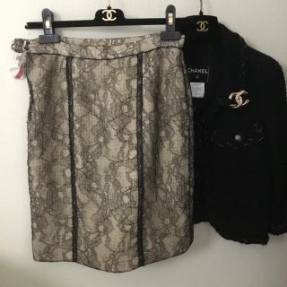 シャネル(CHANEL)のスカート  黒レース(ひざ丈スカート)