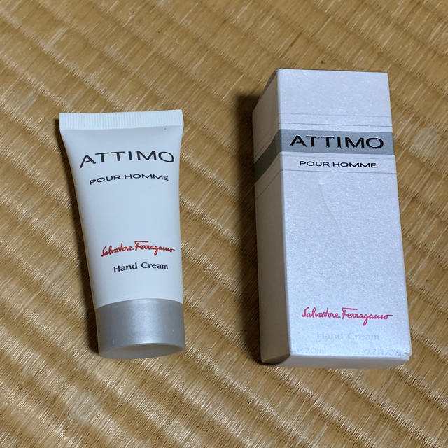 Salvatore Ferragamo(サルヴァトーレフェラガモ)のハンドクリーム 20ml コスメ/美容のボディケア(ハンドクリーム)の商品写真