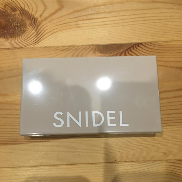 SNIDEL(スナイデル)のSNIDEL 2段メイクパレット コスメ/美容のキット/セット(コフレ/メイクアップセット)の商品写真