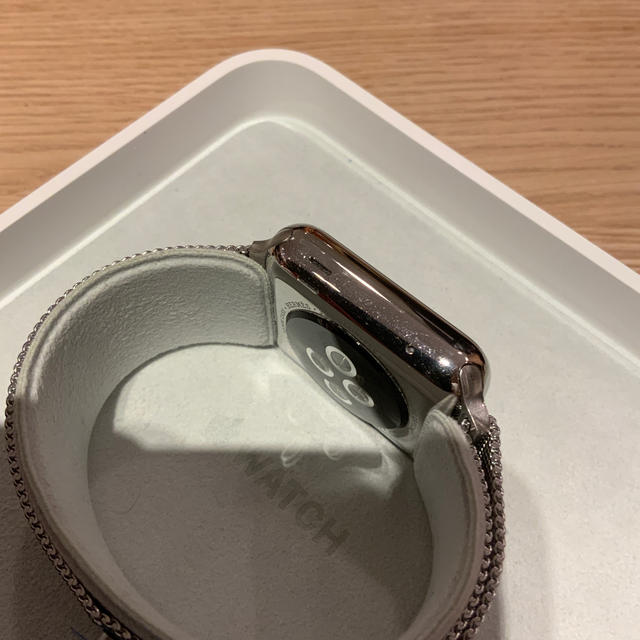 Hermes(エルメス)の(正規品) Apple Watch エルメス 初代 38mm メンズの時計(腕時計(デジタル))の商品写真