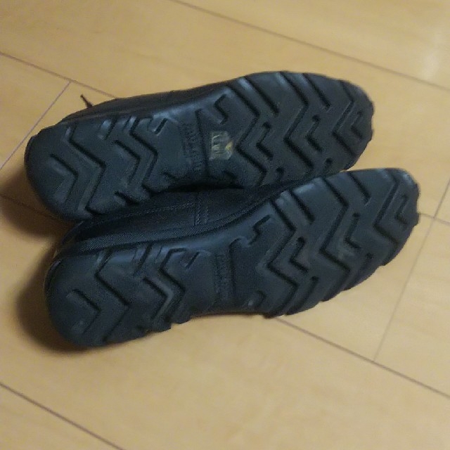 miumiu(ミュウミュウ)のmiumiu メンズスニーカー たつむしさん専用 メンズの靴/シューズ(スニーカー)の商品写真