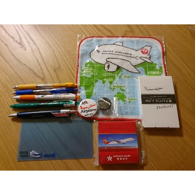 JAL(日本航空)(ジャル(ニホンコウクウ))のエアライン 文房具 セット エンタメ/ホビーのテーブルゲーム/ホビー(航空機)の商品写真