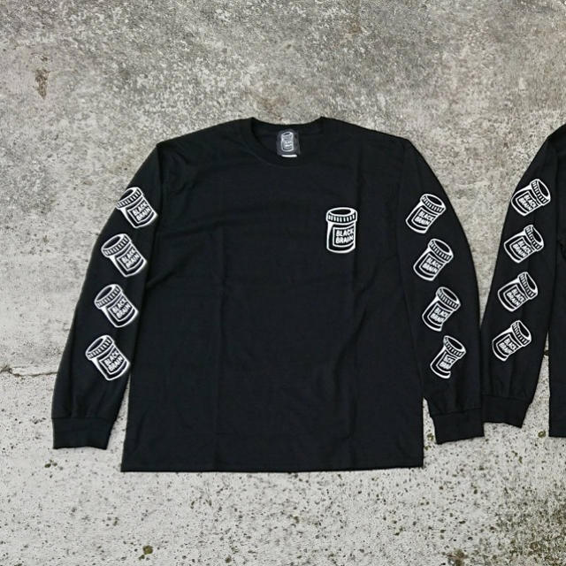 BLACK BRAIN Bottles Ls Tee