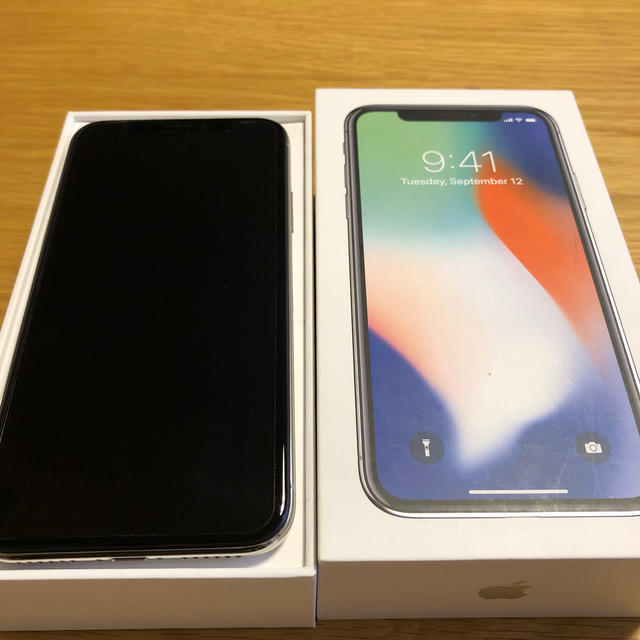 SIMフリーIMEI11日まで値下げ 美品 iphonex simフリー silver 64ギカ