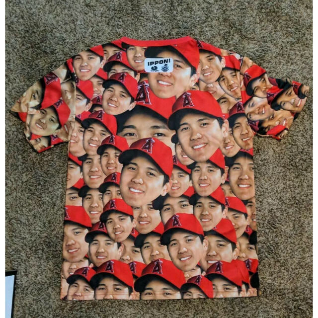 大谷翔平　Tシャツ　顔だらけ　新品未使用　ユニフォーム　☆正規品☆