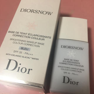 ディオール(Dior)のdior スノー メイクアップベース UV35 ブルー 化粧下地(化粧下地)