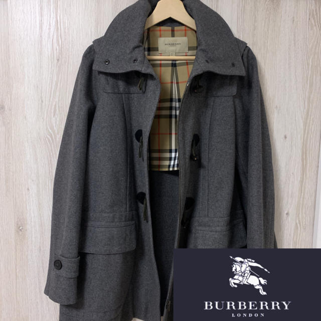 BURBERRY(バーバリー)のBurberry LONDON バーバリー ノバチェック ショート ダッフル メンズのジャケット/アウター(ダッフルコート)の商品写真