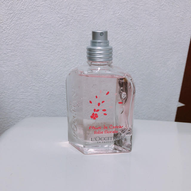 L'OCCITANE(ロクシタン)の【かのん様専用】ロクシタン CFオードトワレ コスメ/美容の香水(香水(女性用))の商品写真