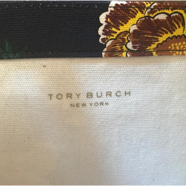 Tory Burch(トリーバーチ)のトリーバーチ ノベルティ トートバッグ 非売品 レディースのバッグ(トートバッグ)の商品写真