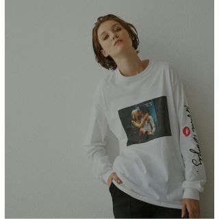 アメリヴィンテージ(Ameri VINTAGE)のHUG ROBERTA BAYLEY TEE(カットソー(長袖/七分))