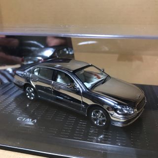 ニッサン(日産)の日産モデルカーコレクション 1/43 ニッサン シーマ クロームメッキ色ミニカー(ミニカー)