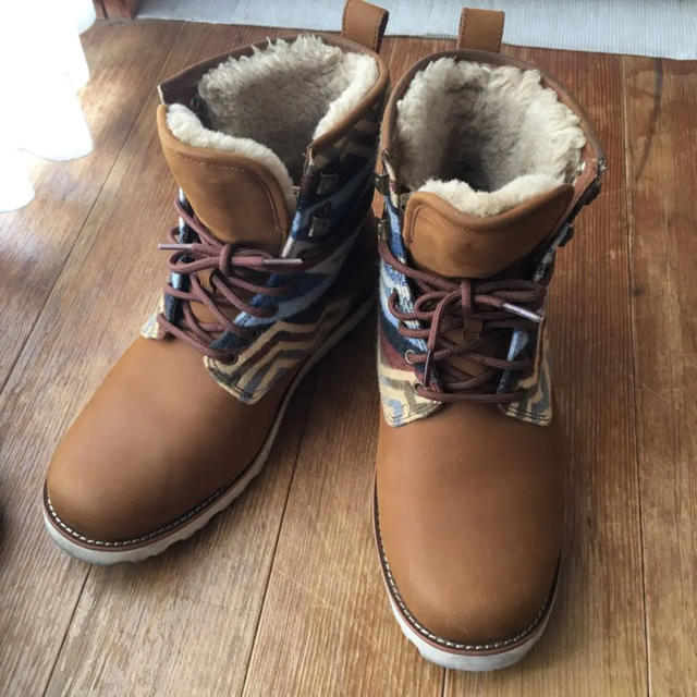 UGG ペンドルトン ブーツ