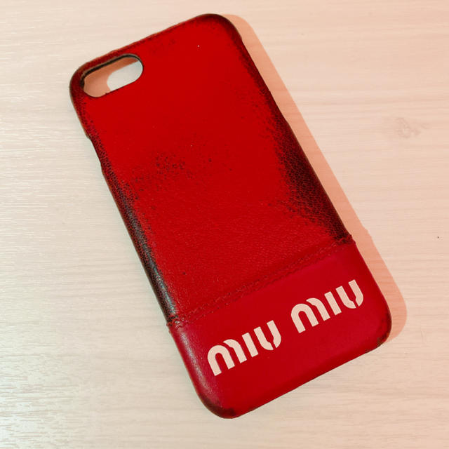 miumiu(ミュウミュウ)のmiumiu iPhone8/7 レザーカバー スマホ/家電/カメラのスマホアクセサリー(iPhoneケース)の商品写真