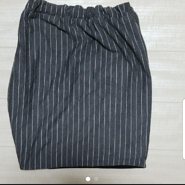 しまむら(シマムラ)のリバーシブルスカート レディースのスカート(ひざ丈スカート)の商品写真