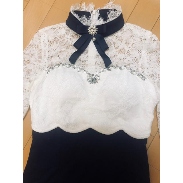 JEWELS(ジュエルズ)のキャバドレス ブローチ付き レディースのフォーマル/ドレス(ナイトドレス)の商品写真