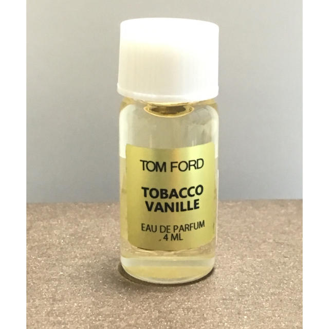 TOM FORD - トムフォード タバコバニラ オードパルファム 4mlの通販 by マメ23's shop|トムフォードならラクマ TOM FORD - トムフォード タバコバニラ オードパルファム 4mlの通販 by マメ23's shop|トムフォードならラクマ