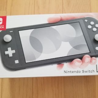 ニンテンドウ(任天堂)の【新品】Nintendo Switch Lite グレー(家庭用ゲーム機本体)