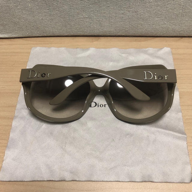 Dior(ディオール)のDior サングラス グロッシー レディースのファッション小物(サングラス/メガネ)の商品写真