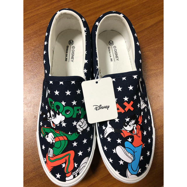 Disney ディズニー グーフィー マックス 靴 スリッポン スニーカーの通販 By Bami Co S Shop ディズニーならラクマ