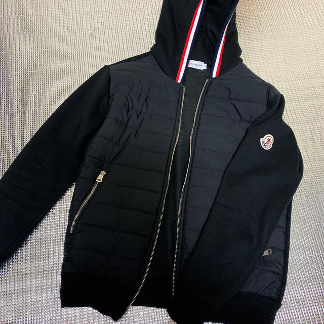 MONCLER パーカー