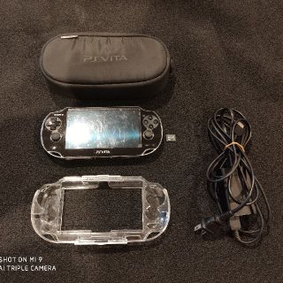 プレイステーションヴィータ(PlayStation Vita)の中古　PCH-1000　PS VITA(携帯用ゲーム機本体)