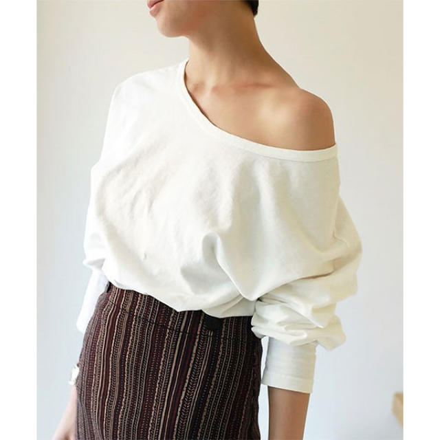 TODAYFUL(トゥデイフル)のTODAYFUL “Oneshoulder Long Tee"新品 レディースのトップス(Tシャツ(長袖/七分))の商品写真