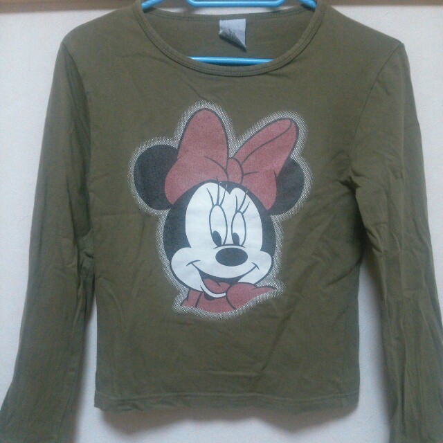 Disney(ディズニー)のディズニーTシャツ レディースのトップス(Tシャツ(長袖/七分))の商品写真