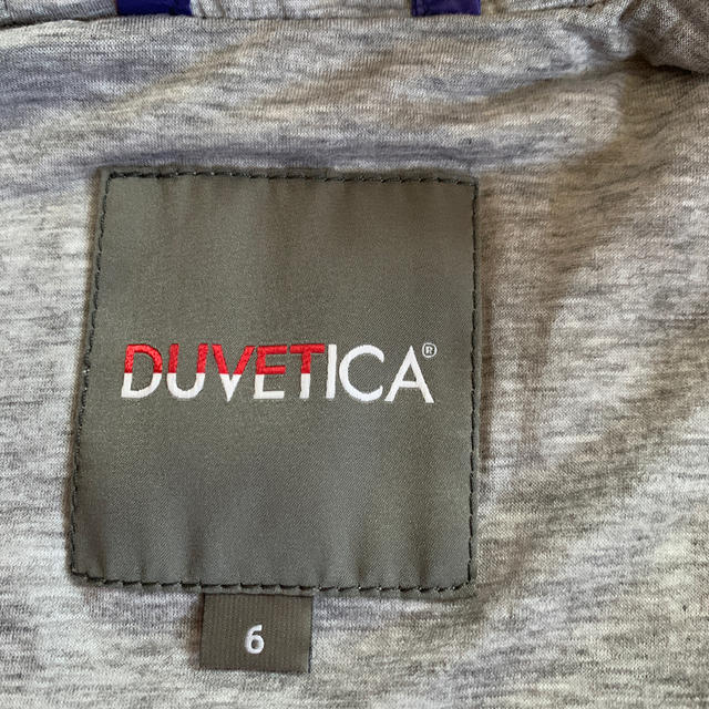 DUVETICA(デュベティカ)のナイロンベスト キッズ/ベビー/マタニティのキッズ服男の子用(90cm~)(ジャケット/上着)の商品写真