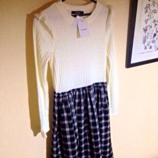 ダブルクローゼット(w closet)の専用 タグ付wclosetワンピ訳あり(ひざ丈ワンピース)