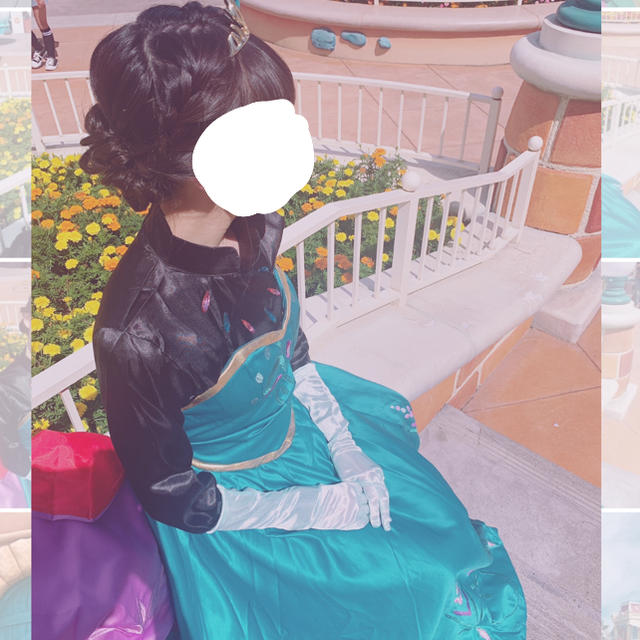 Disney(ディズニー)のエルサ　戴冠式　コスプレ エンタメ/ホビーのコスプレ(衣装一式)の商品写真